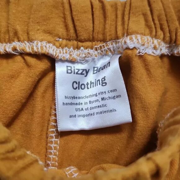 All In Motion Bizzy Beans Girls Size 4 Set of 2 Shorts Bundle - Picture 4 of 4